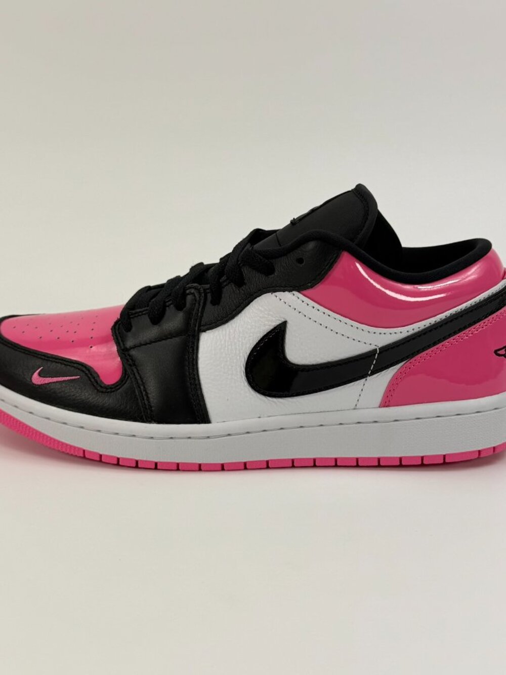 Air Jordan 1 Low Women's SE 'Pinksicle' IV2446-684 size 11 - Picture 4 of 8